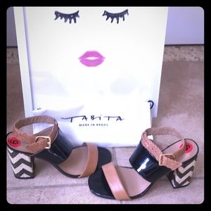 🌞❤️Ta Bita Brazil Sassy Sandals! Size 6 Black/Tan